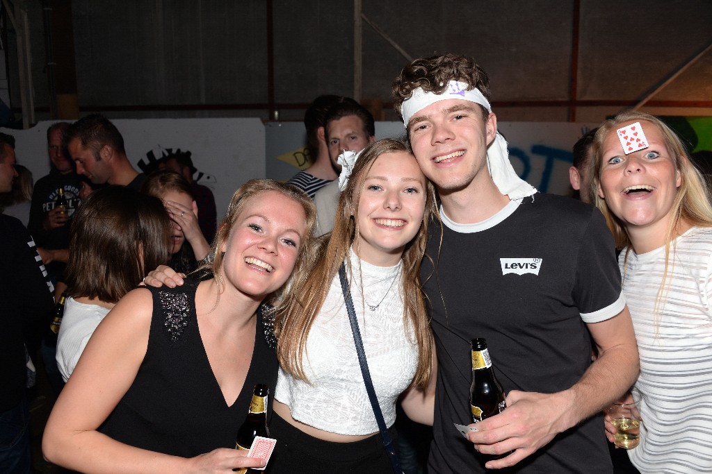 ../Images/Feest zonder naam 2019 009.jpg